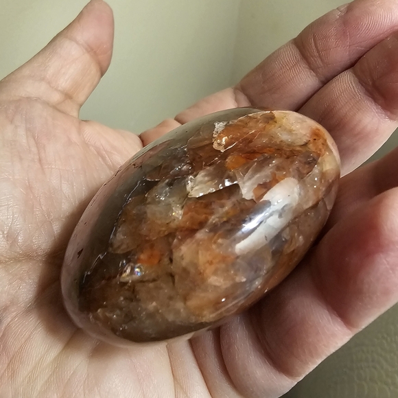 176 grams, Huge FIRE QUARTZ Palm Stone, Amazing Color & Quality, New! - Picture 13 of 16